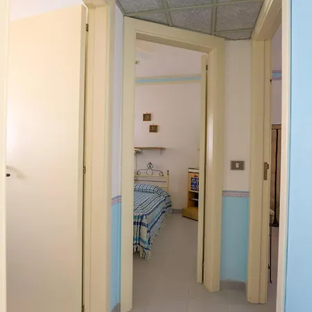 Degli Anemoni 3 A 110 Mt Dalla Di San Pietro in Bevagna